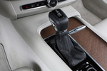 Volvo V90 D4 Aut. Inscription Turismo familiar Interior Palanca de Cambios 5 puertas