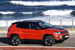 Jeep Compass Trailhawk Todo terreno Exterior Frontal-Lateral 5 puertas