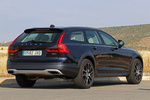 Volvo V90 Cross Country D5 AWD Aut. Cross Country Turismo familiar Onyx Black Metallic Exterior Posterior-Lateral 5 puertas