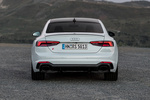 Audi A5 RS 5 Coup&eacute; Gama RS 5 Coup&eacute; Coup&eacute; Blanco Glaciar metalizado Exterior Trasera 2 puertas