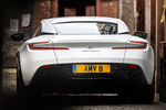Aston Martin DB11 4.0 V8 Coup&eacute; Exterior Posterior 2 puertas