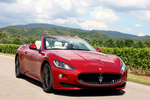 Maserati GranCabrio GranCabrio Sport GranCabrio Sport Descapotable Rosso Trionfale Exterior Frontal-Lateral 2 puertas