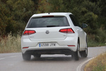 Volkswagen Golf 1.0 TSI 81 kW (110 CV) Edition Turismo Blanco Oryx efecto perla Exterior Posterior-Lateral 3 puertas