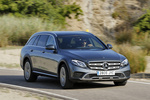 Mercedes-Benz Clase E E 220 d 4MATIC All-Terrain All-Terrain Turismo familiar Gris selenita metalizado Exterior Lateral-Frontal 5 puertas