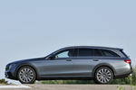 Mercedes-Benz Clase E E 220 d 4MATIC All-Terrain All-Terrain Turismo familiar Gris selenita metalizado Exterior Lateral 5 puertas