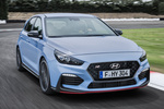 Hyundai i30 2.0 T-GDi 184 kW (250 CV) N Turismo Performance Blue Exterior Frontal-Lateral 5 puertas