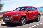 Jaguar E-PACE  P250 AWD Auto First Edition Todo terreno Caldera Red Exterior Frontal-Lateral 5 puertas