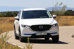 Mazda CX-5 2.2 SKYACTIV-D 110 kW (150 CV) 2WD Zenith (Pack Cuero Negro) Todo terreno Snowflake White Pearl Exterior Lateral-Frontal 5 puertas
