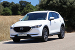 Mazda CX-5 2.2 SKYACTIV-D 110 kW (150 CV) 2WD Zenith (Pack Cuero Negro) Todo terreno Snowflake White Pearl Exterior Frontal-Lateral 5 puertas