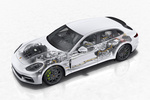 Porsche Panamera 4 E-Hybrid Sport Turismo 4 E-Hybrid Sport Turismo Turismo familiar T&eacute;cnica Radiograf&iacute;a 5 puertas