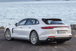 Porsche Panamera 4 E-Hybrid Sport Turismo 4 E-Hybrid Sport Turismo Turismo familiar Blanco Carrara Exterior Lateral-Posterior 5 puertas