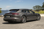 Porsche Panamera Turbo Sport Turismo Turbo Sport Turismo Turismo familiar Gris &Aacute;gata Metalizado Exterior Posterior-Lateral 5 puertas