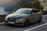 Jaguar XJ XJR575 XJR575 Turismo Satin Corris Grey Exterior Lateral-Frontal 4 puertas