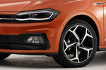 Volkswagen Polo 1.0 TSI 115 CV DSG R-Line Turismo Naranja Calatea metalizado Exterior Faro 5 puertas