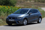 SEAT Ibiza 1.0 EcoTSI 70 kW (95 CV) Start&Stop Style Turismo Gris Pirineos Exterior Frontal-Lateral 5 puertas