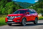Nissan X-Trail Gama X-Trail Gama X-Trail Todo terreno Rojo Perlado Exterior Frontal-Lateral 5 puertas
