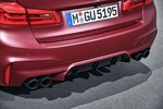 BMW Serie 5 M5 M5 First Edition Turismo Frozen Dark Red metallic Exterior Salida de escape 4 puertas