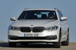 BMW Serie 5 530d Luxury Line Turismo familiar Alpinweiss Exterior Frontal 5 puertas