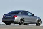 Mercedes-Benz Clase E AMG E 63 S 4MATIC+ AMG E 63 S 4MATIC+ Turismo Gris Selenit Magno Exterior Lateral-Posterior 4 puertas