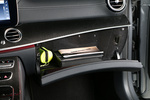 Mercedes-Benz Clase E AMG E 63 S 4MATIC+ AMG E 63 S 4MATIC+ Turismo Interior Guantera y recept&aacute;culo 4 puertas