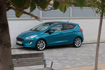 Ford Fiesta 1.0 EcoBoost 92 kW (125 CV) S/S Titanium Turismo Azul Caribe Exterior Frontal-Lateral 5 puertas