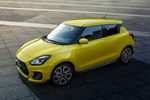 Suzuki Swift 1.4 BOOSTERJET Sport Turismo Champion Yellow Exterior Cenital-Lateral-Frontal 5 puertas