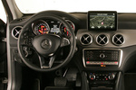Mercedes-Benz GLA 220d 4MATIC Gama GLA Todo terreno Interior Salpicadero 5 puertas