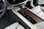 Volvo XC60 D4 AWD Inscription Todo terreno Interior Consola Central 5 puertas