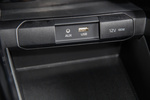 KIA Stonic Gama Stonic Gama Stonic Todo terreno Interior Conexi&oacute;n fuentes externas 5 puertas
