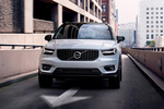 Volvo XC40 T5 AWD R-Design Todo terreno Crystal White Metallic  Exterior Frontal 5 puertas