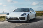 Porsche Panamera Turbo S-E Hybrid Sport Turismo Turbo S-E Hybrid Sport Turismo Turismo familiar Cray&oacute;n Exterior Frontal-Lateral 5 puertas