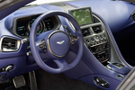 Aston Martin DB11 4.0 V8 Coup&eacute; Morning frost Interior Salpicadero 2 puertas