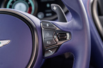 Aston Martin DB11 4.0 V8 Coup&eacute; Morning frost Interior Volante 2 puertas