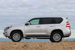Toyota Land Cruiser 180D Auto VXL (Gama 2016) Todo terreno Plata Exterior Lateral 5 puertas