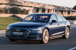 Audi A8 A8 55 TFSI quattro triptonic 250 kW (340 CV) Gama A8 Turismo Azul Navarra Exterior Frontal-Lateral 4 puertas