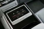 Audi A8 A8 55 TFSI quattro triptonic 250 kW (340 CV) Gama A8 Turismo Azul Navarra Interior Detalle 4 puertas