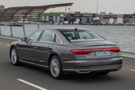 Audi A8 A8 L 50 TDI quattro triptonic 210 kW (286 CV) Gama A8 L Turismo Gris Terra Exterior Lateral-Posterior 4 puertas