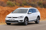 Volkswagen Golf Alltrack 2.0 TDI 135 kW (184 CV) BMT DSG 7 vel. Gama Golf Alltrack Turismo familiar Blanco Puro Exterior Frontal-Lateral 5 puertas