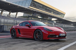 Porsche 718 Cayman GTS Cayman GTS Coup&eacute; Carmine Red Exterior Lateral-Frontal 2 puertas