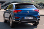 Volkswagen T-Roc Gama T-Roc Advance Style Todo terreno Azul Ravenna metalizado | Techo Blanco Puro Exterior Posterior 5 puertas