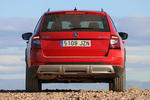 Skoda Scout 2.0 TDI 110 kW (150 CV) 4x4  Scout Turismo familiar Rojo Fuego Exterior Posterior 5 puertas