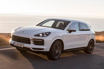 Porsche Cayenne Cayenne S Cayenne S Todo terreno Blanco Exterior Frontal-Lateral 5 puertas
