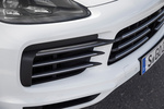 Porsche Cayenne Cayenne S Cayenne S Todo terreno Blanco Exterior Faro 5 puertas