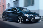 Lexus CT 200h Business Turismo Negro Graphite Exterior Frontal-Lateral 5 puertas
