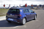 Volkswagen Golf e-Golf e-Golf Turismo Azul Atlantico Exterior Posterior-Lateral 5 puertas