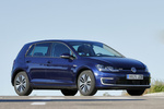 Volkswagen Golf e-Golf e-Golf Turismo Azul Atlantico Exterior Frontal-Lateral 5 puertas