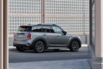 MINI MINI Countryman Cooper S E Countryman ALL4 Cooper S E Countryman ALL4 Todo terreno Moonwalk Grey Exterior Lateral 5 puertas