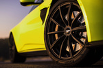 Aston Martin Vantage V8 Vantage V8 Vantage Coup&eacute; Lime Essence Exterior Llanta 2 puertas