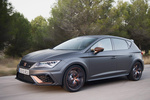 SEAT Le&oacute;n CUPRA R 2.0 TSI 228 kW (310 CV) CUPRA R Turismo Matt Grey Exterior Frontal-Lateral 5 puertas