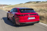 Porsche Panamera Turbo S-E Hybrid Sport Turismo Turbo S-E Hybrid Sport Turismo Turismo familiar Carmine Red Exterior Lateral-Posterior 5 puertas